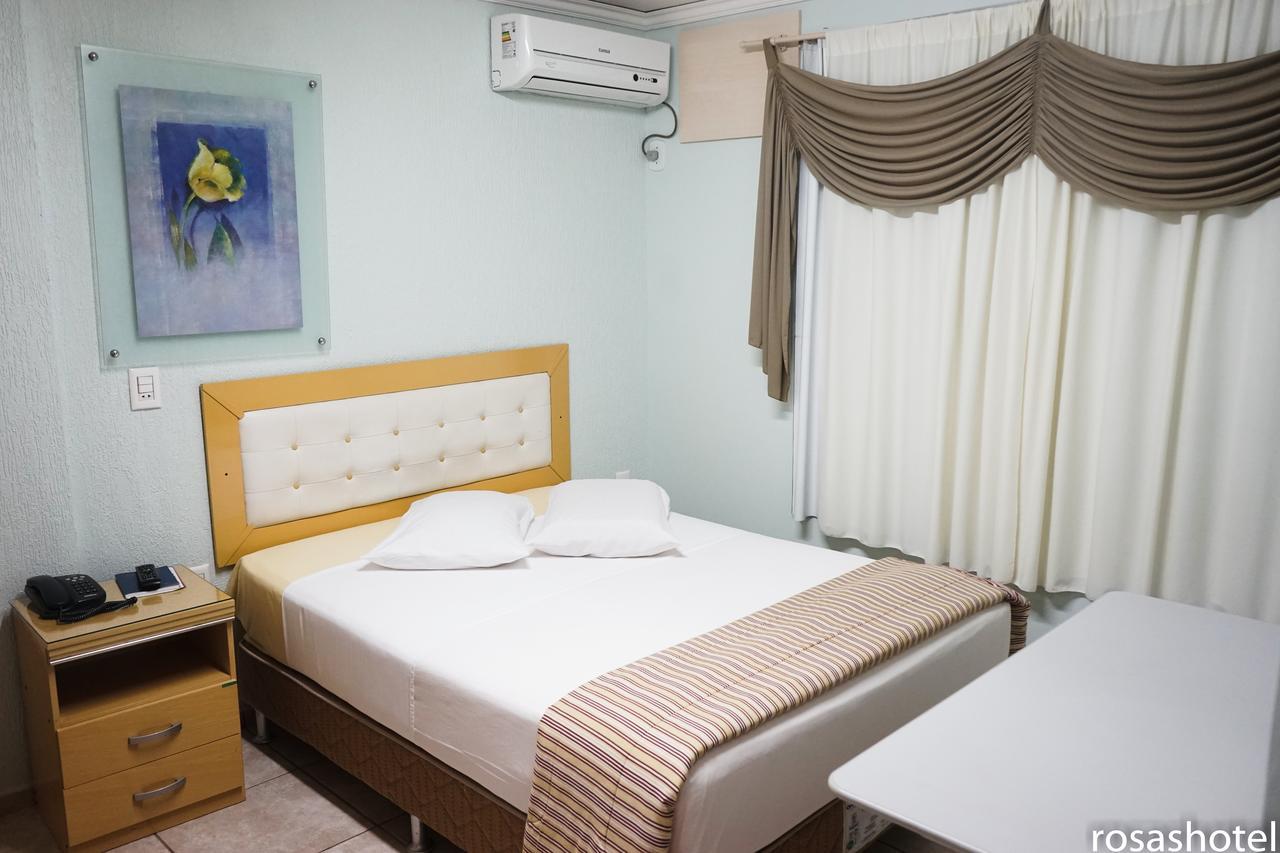 Rosa'S Hotel โตเลโด ภายนอก รูปภาพ